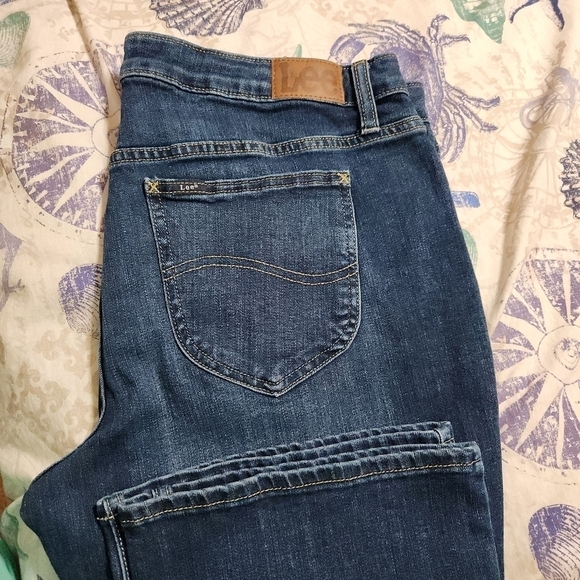 Lee Womens Regular Fit Jeans Bootcut Mid Rise, sz 18 - Picture 6 of 7